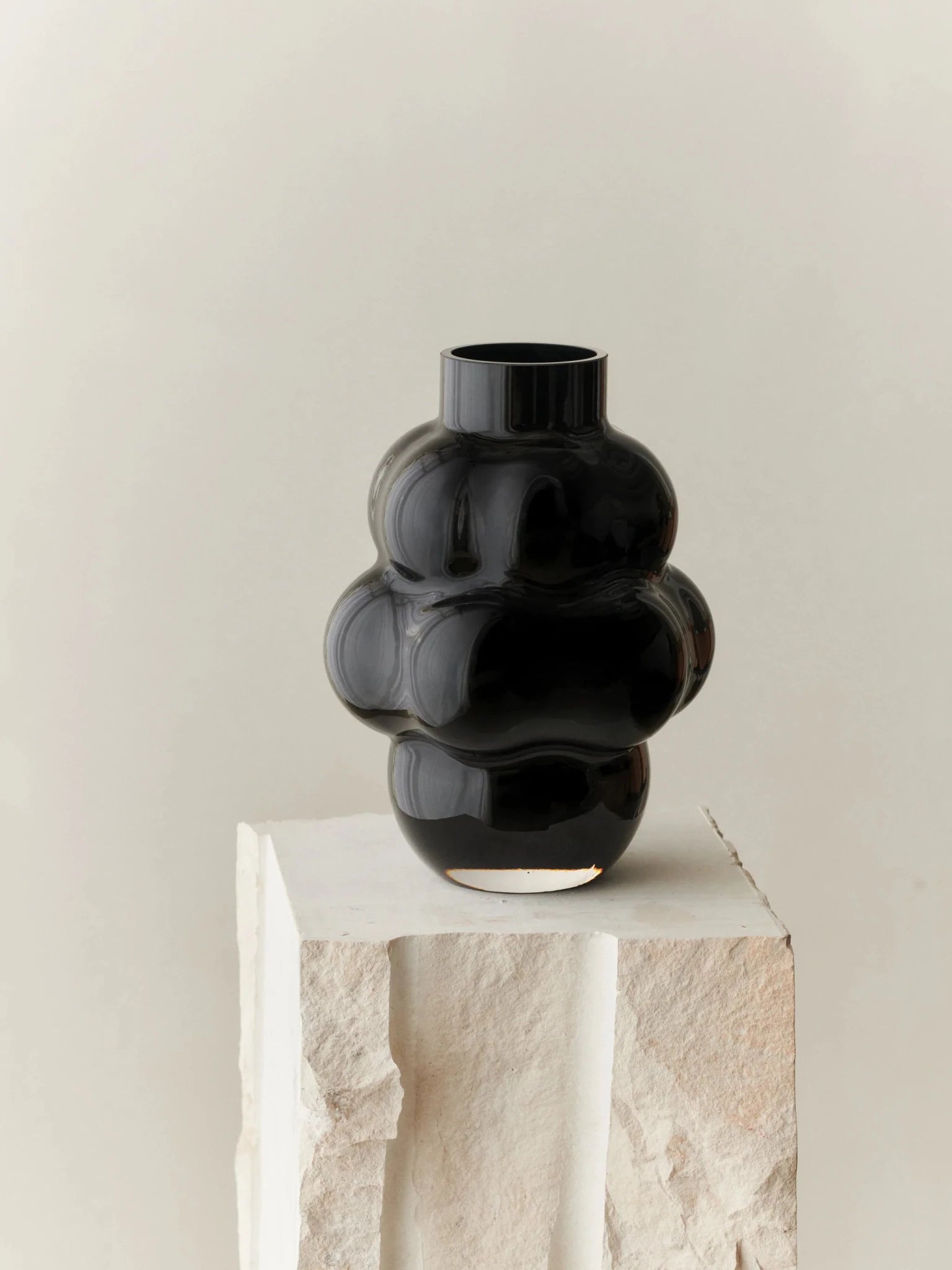 Balloon Vase 04 32cm Black - Bellavé Studio