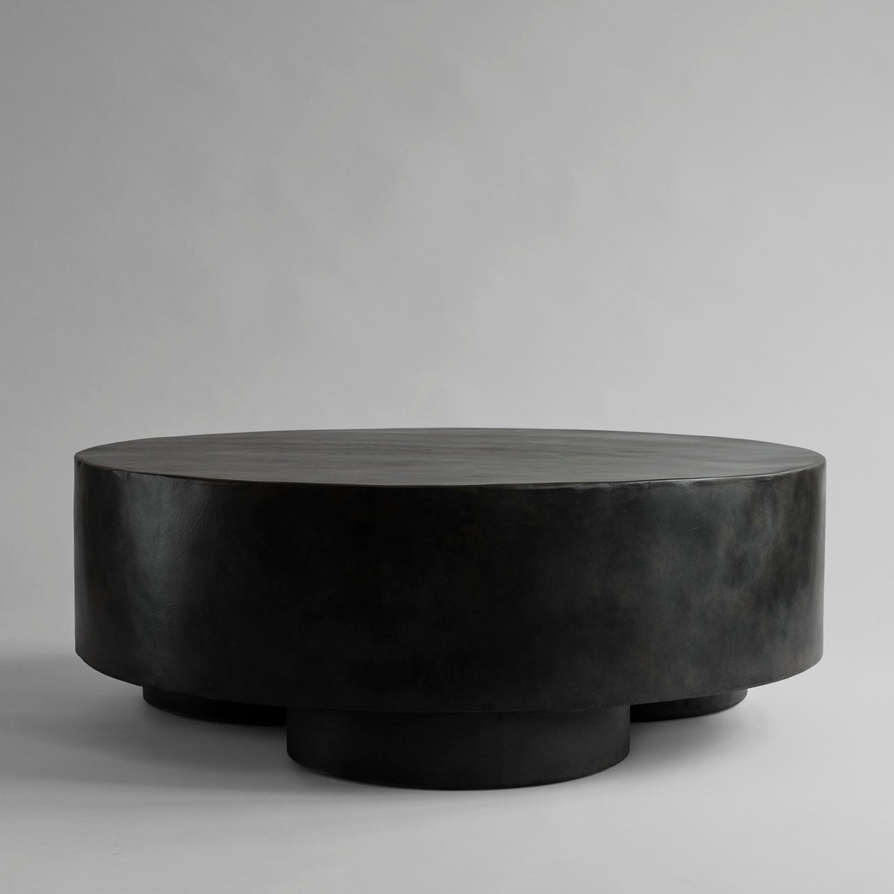 Big Foot Coffee Table, Big - Coffee - Bellavé Studio