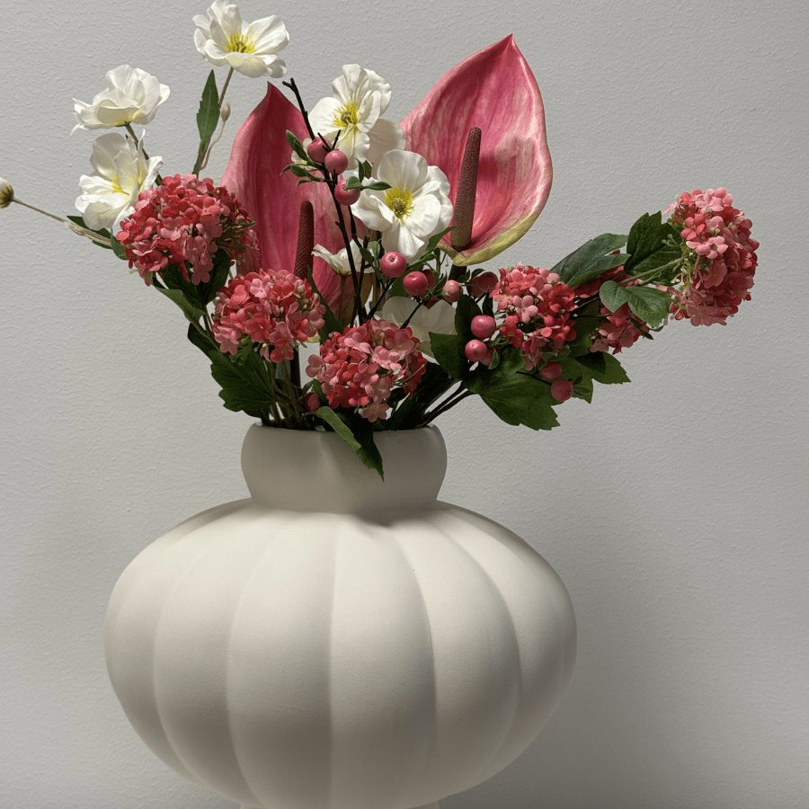 Blush Contrast Bouquet - Bellavé Studio