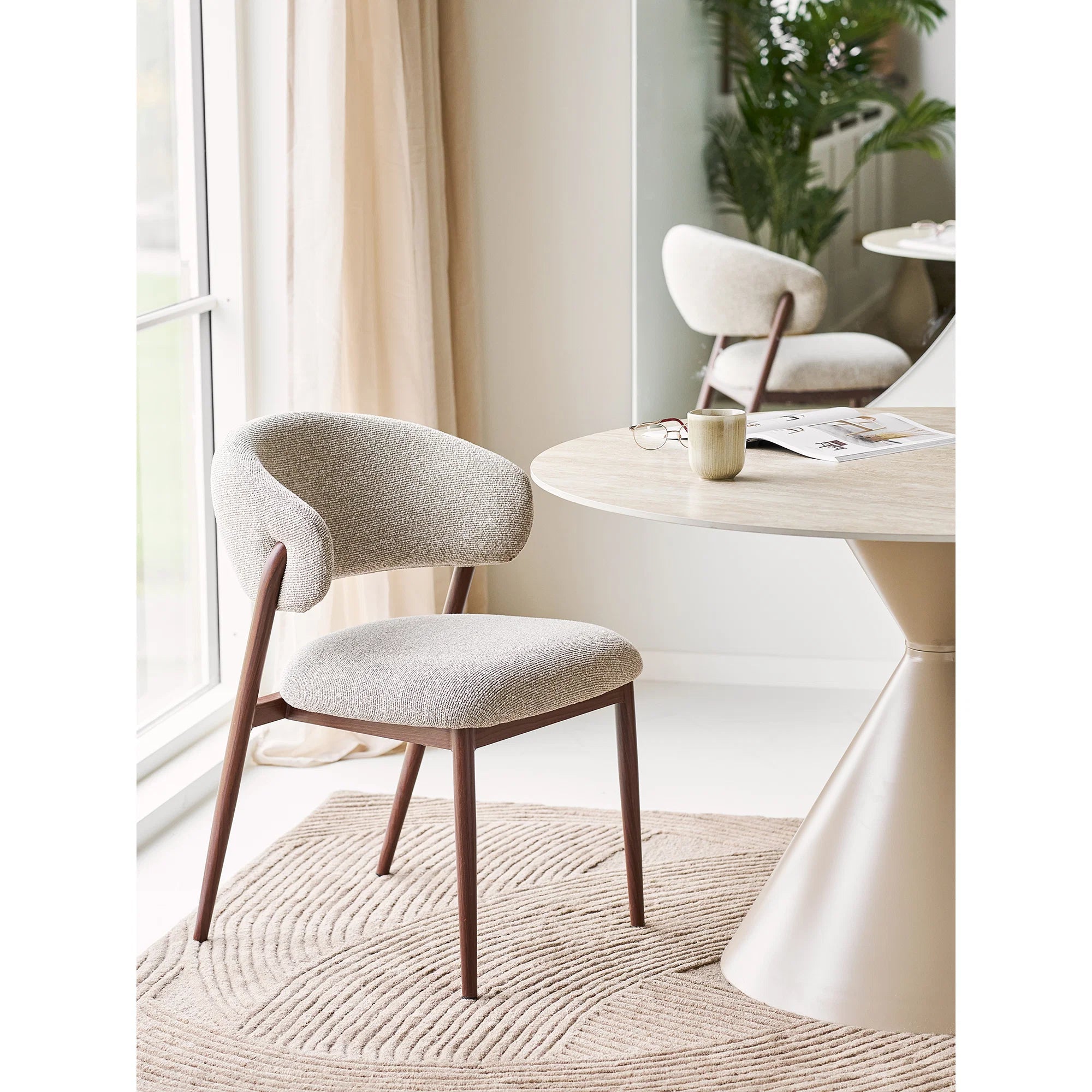 Cavi Dining Chair – Walnut - Bellavé Studio