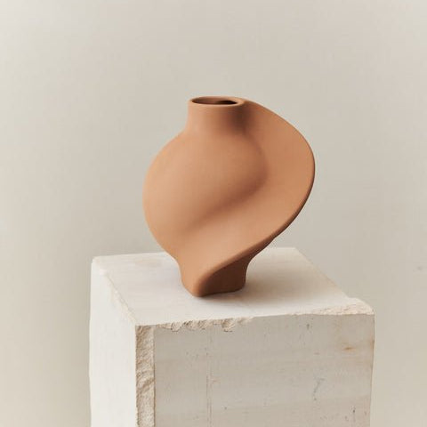 Ceramic Pirout Vase 01 22cm Sanded Ocker - Bellavé Studio