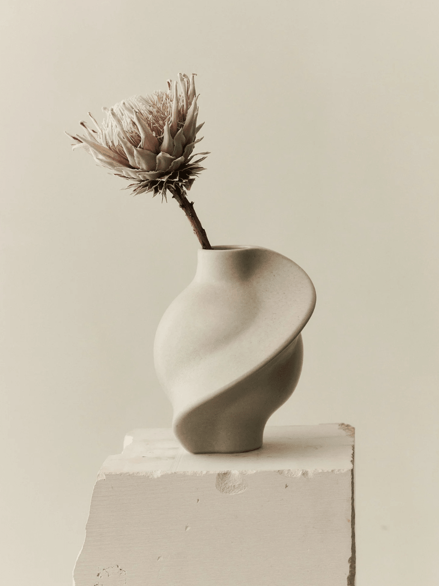 Ceramic Pirout Vase 01 22cm Vintage Glaze - Bellavé Studio