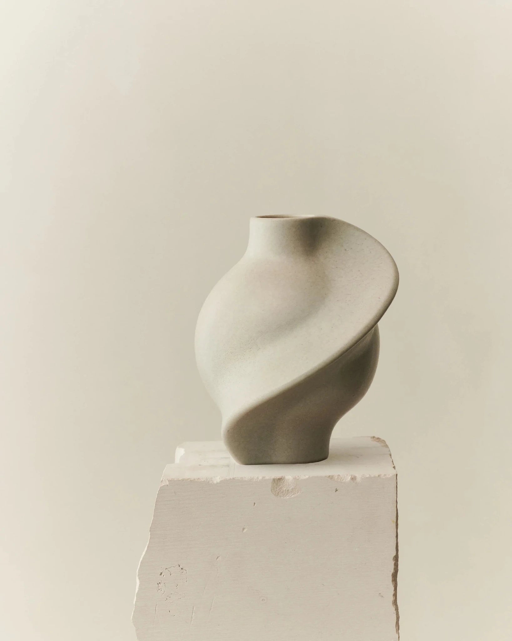 Ceramic Pirout Vase 02 42cm Vintage Glaze - Bellavé Studio