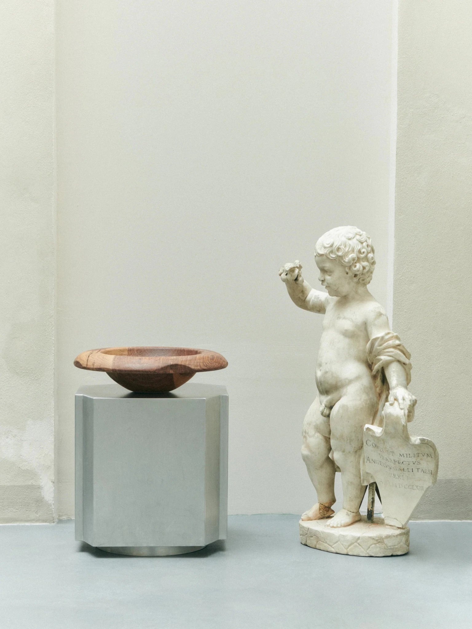 Funki Stool 01 Brushed Alu - Bellavé Studio