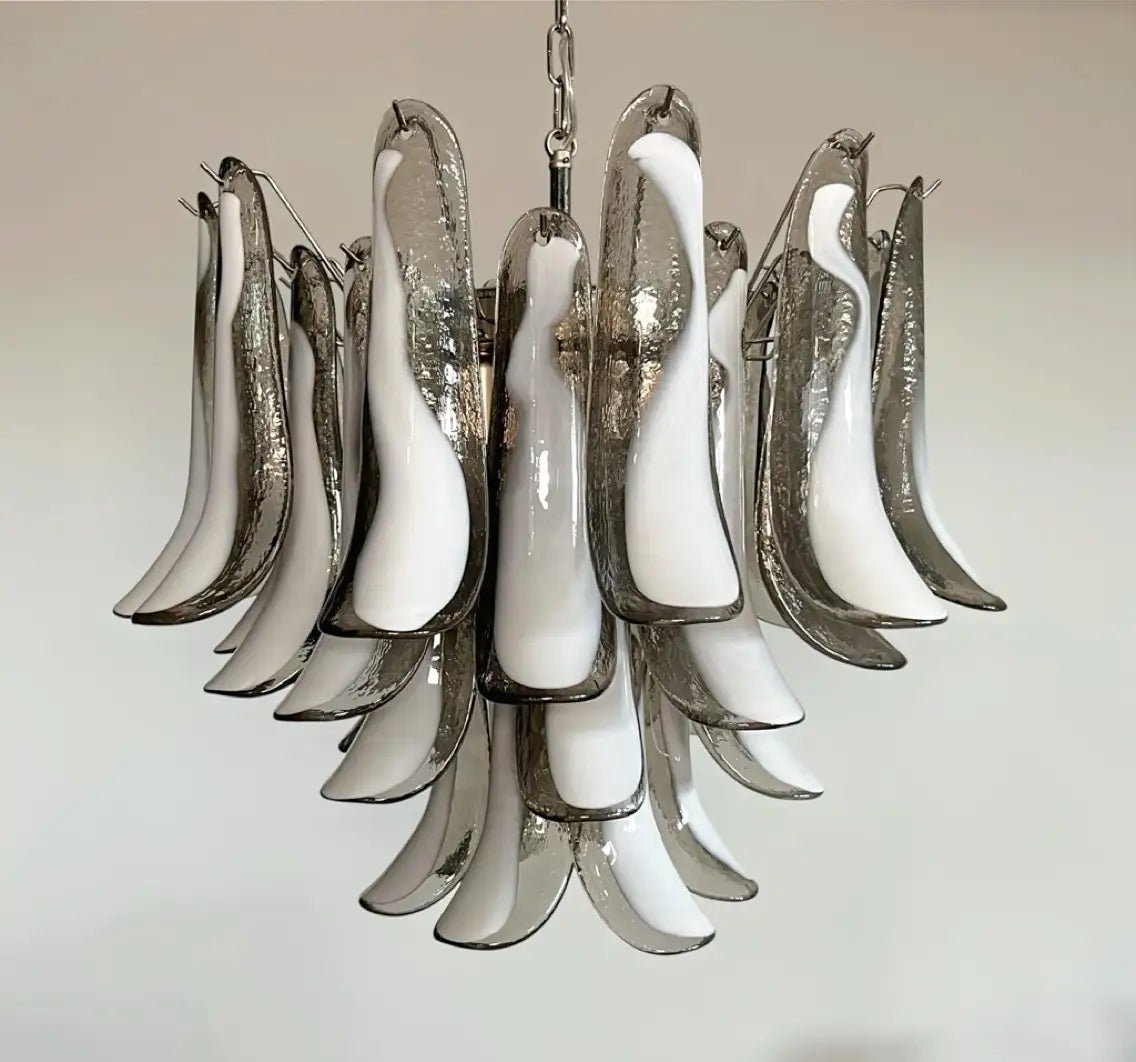 Mazzega Murano Smoked Lattimo Petali - Bellavé Studio