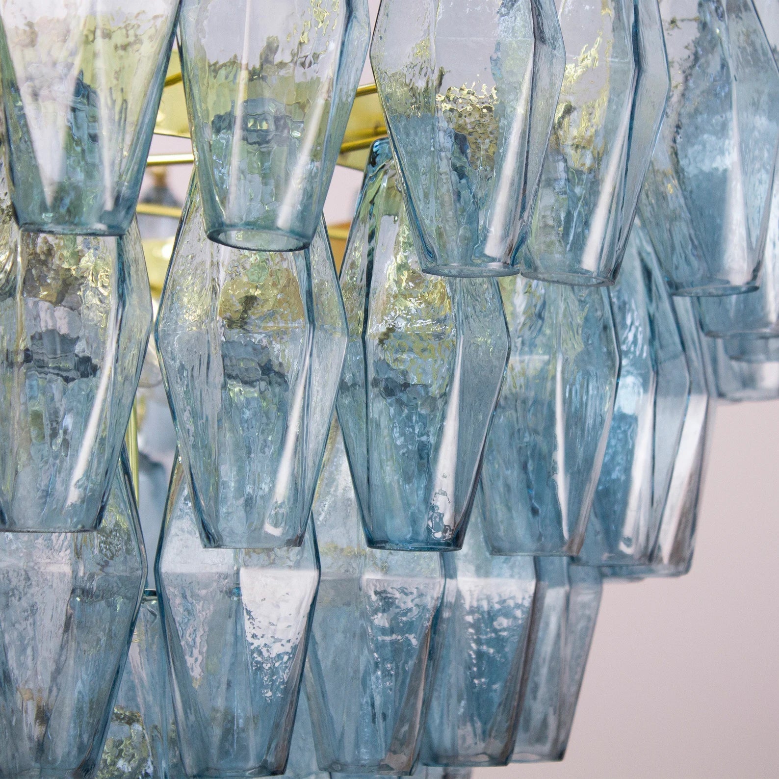 Murano Avio Poliedri Chandelier Ø75 - 143 Glasses - Bellavé Studio