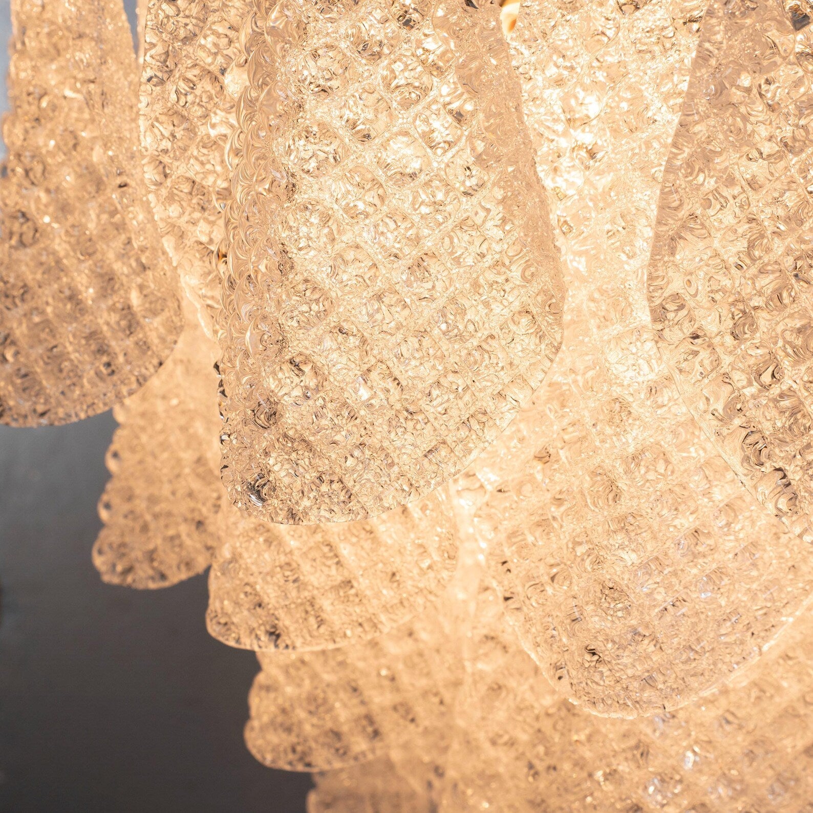 Murano Clear Drop Chandelier Ø70 - 50 glasses - Bellavé Studio