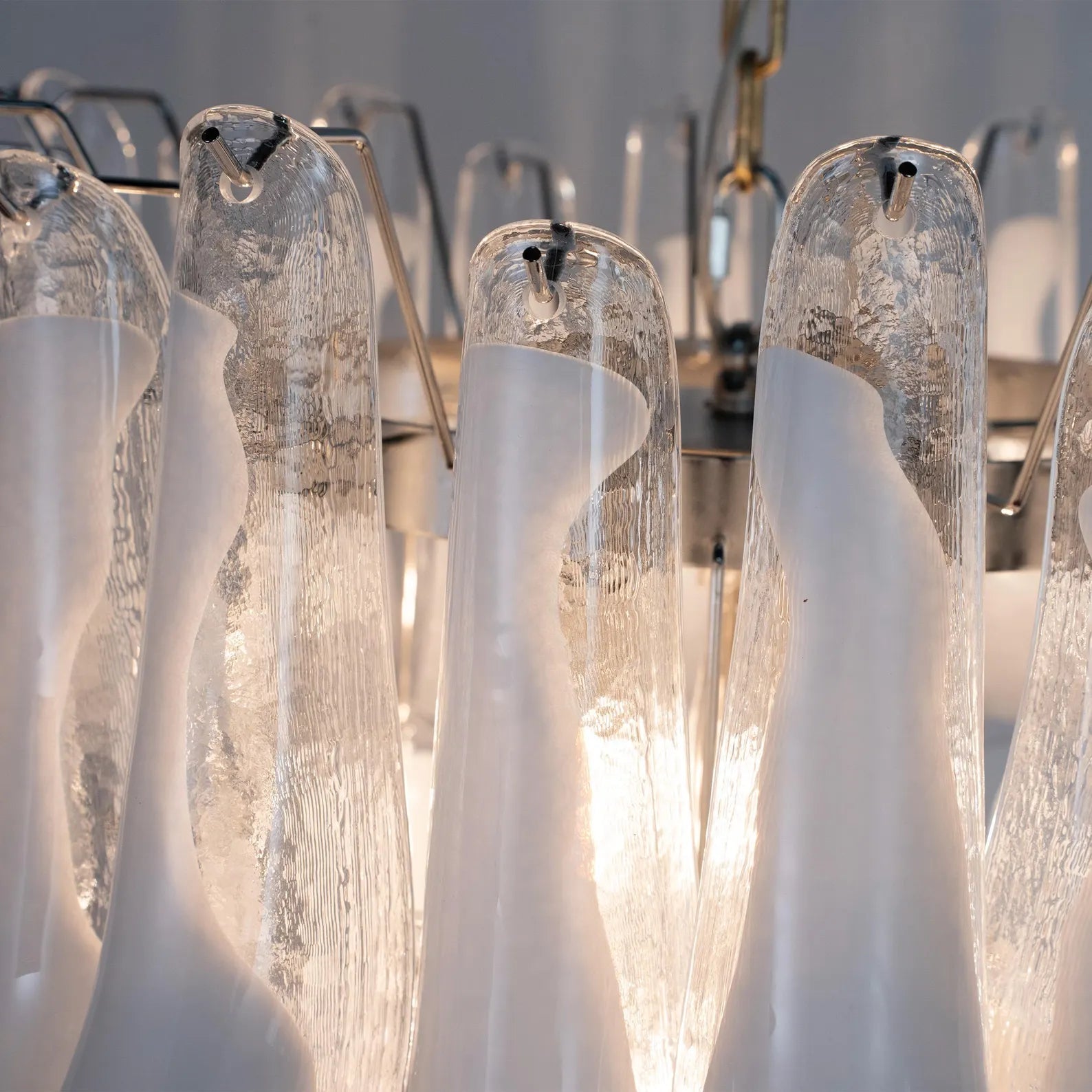Murano Clear/White Petali Chandelier Ø75 - Bellavé Studio