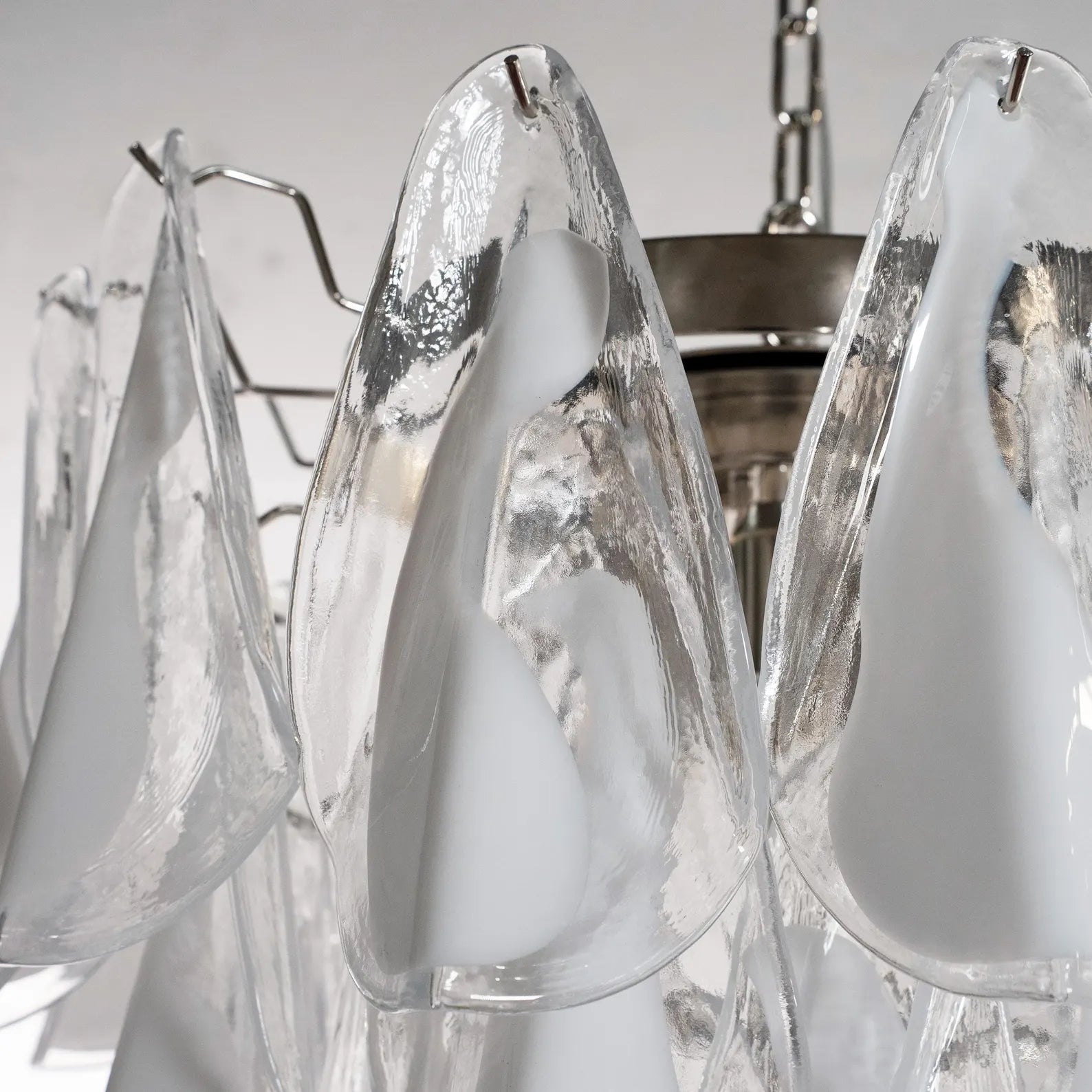 Murano Clear/White Rondini Chandelier Ø55 - 38 Glasses - Bellavé Studio