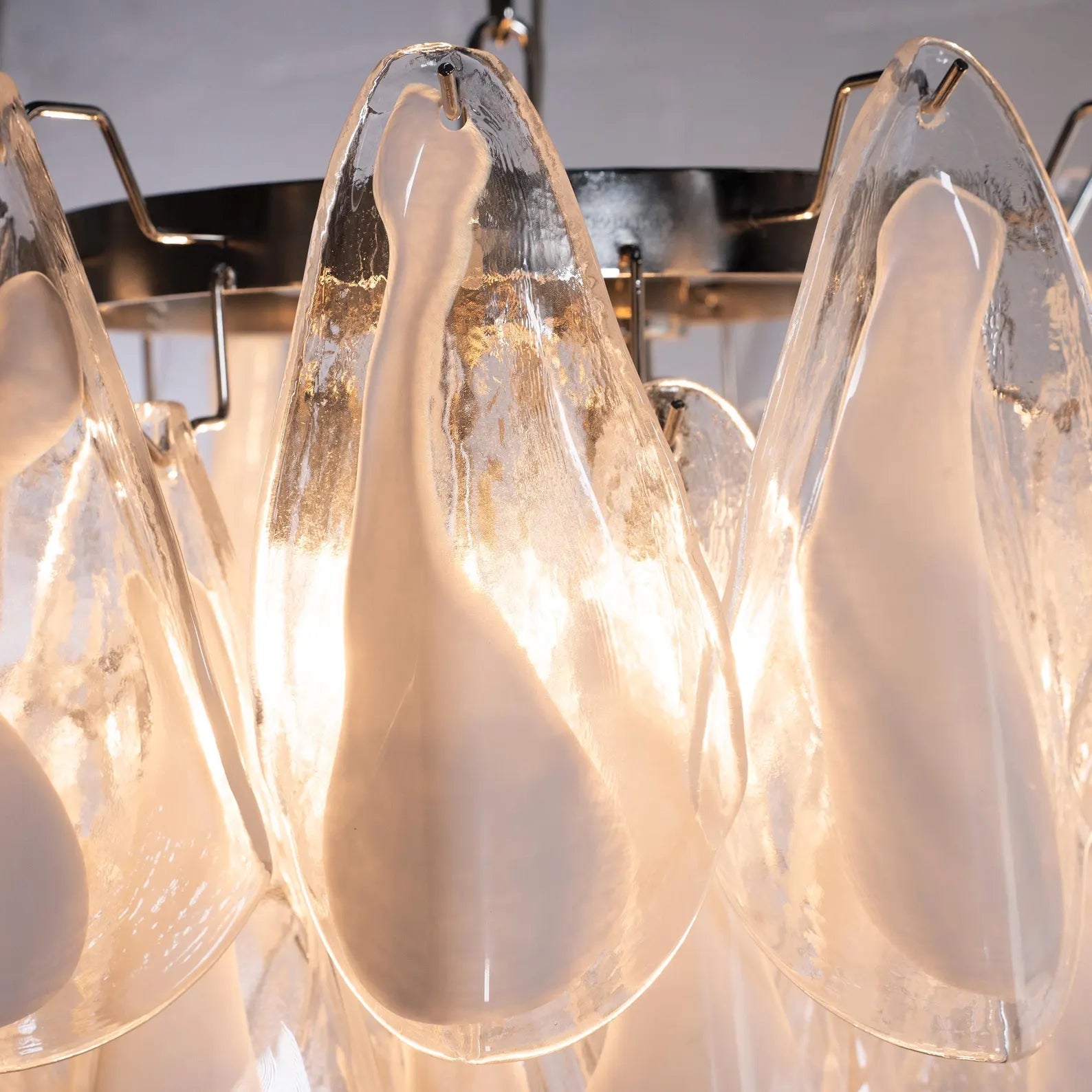 Murano Clear/White Rondini Chandelier Ø55 - 38 Glasses - Bellavé Studio