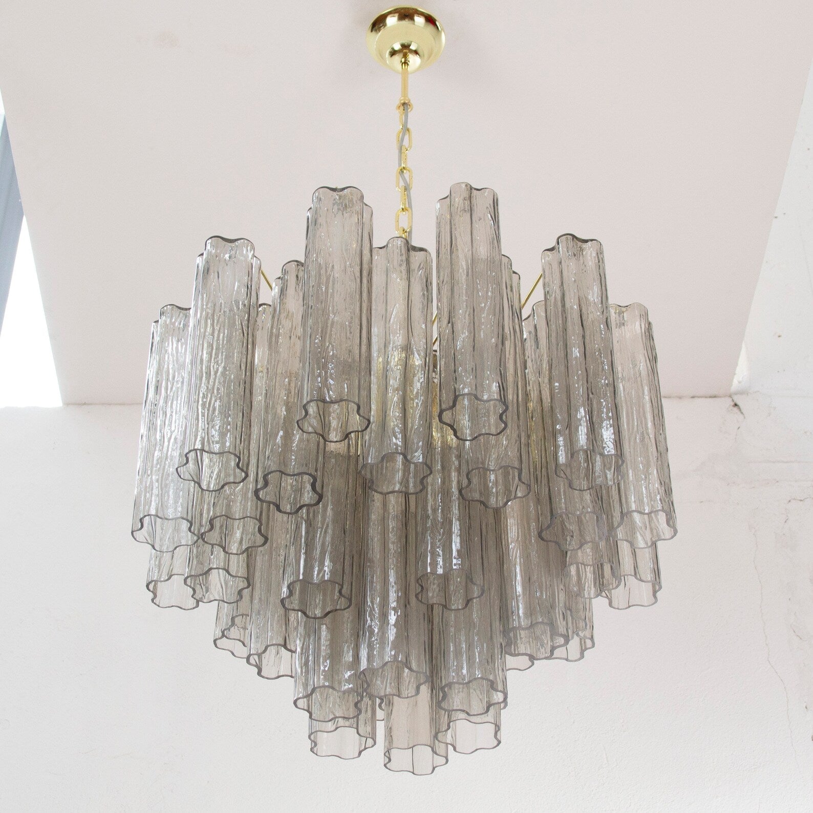 Murano Grigio Tronchi Chandelier Ø58 – 36 Tubes - Bellavé Studio