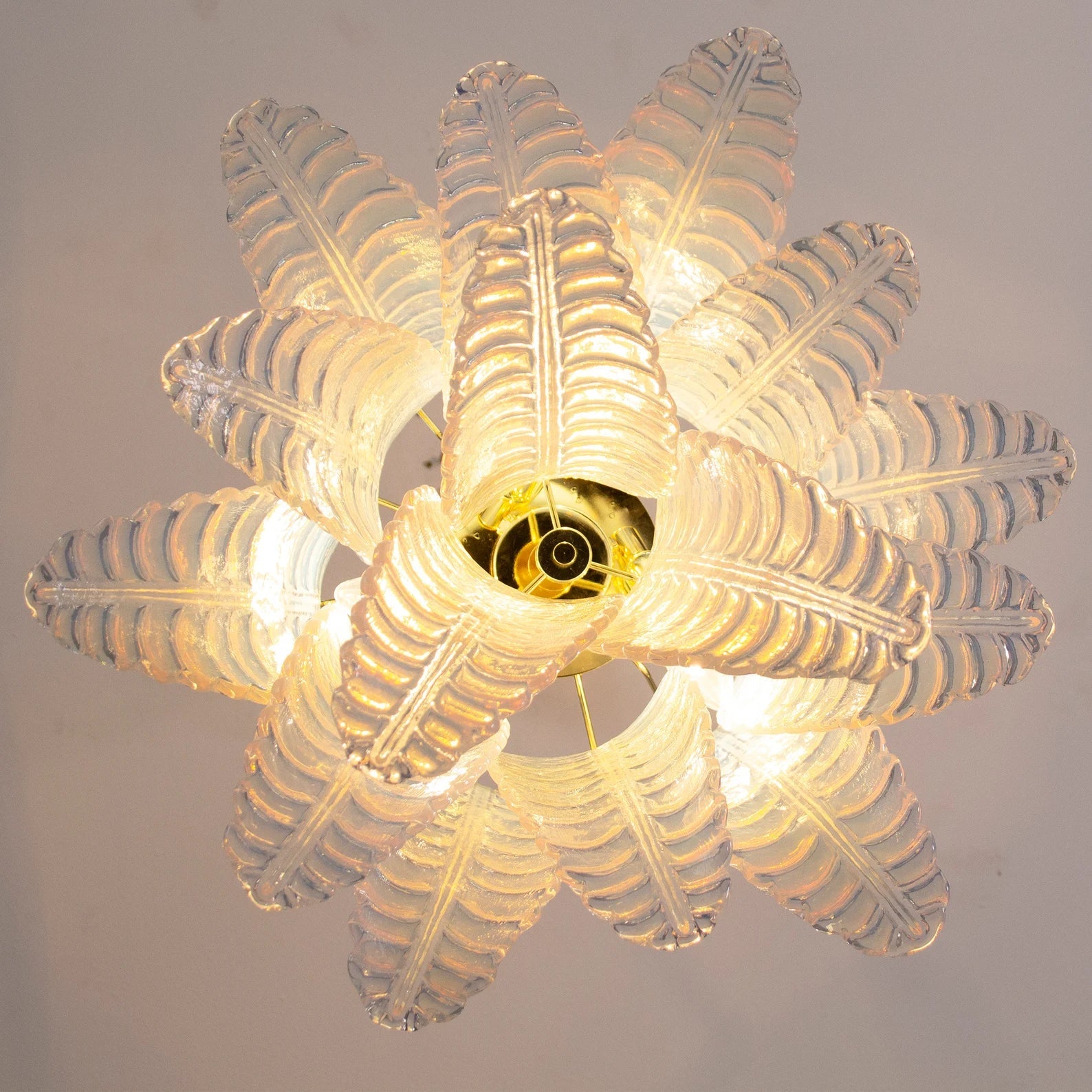 Murano Opal Foglie Chandelier Ø50 Opal - Bellavé Studio