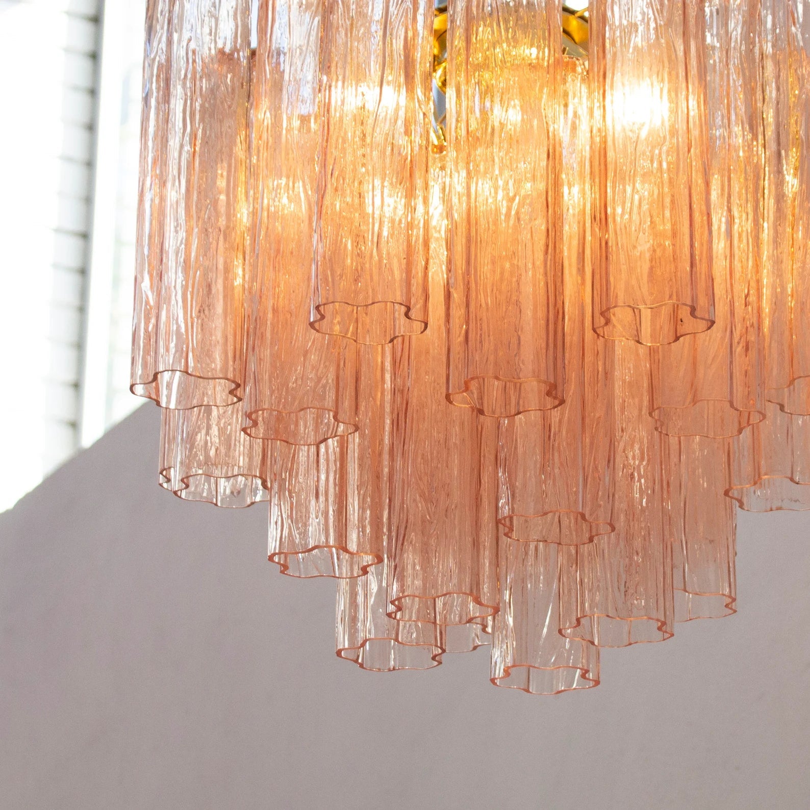 Murano Pink Tronchi Chandelier Ø53 - 24 Tubes - Bellavé Studio