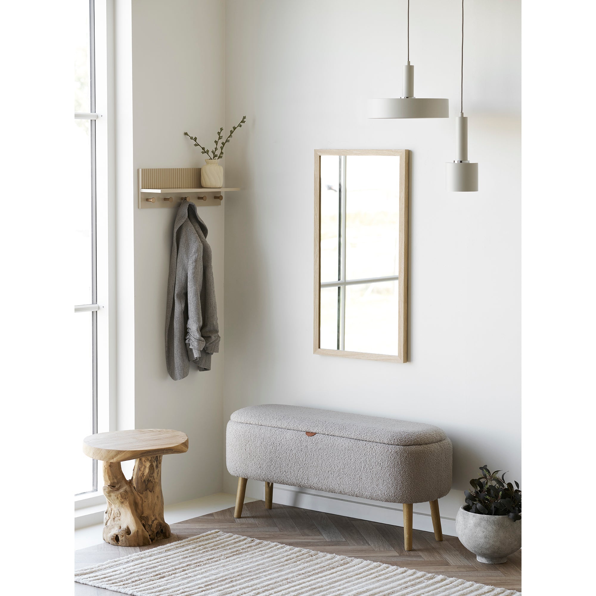 Palena Side Table – Natural Teak - Bellavé Studio