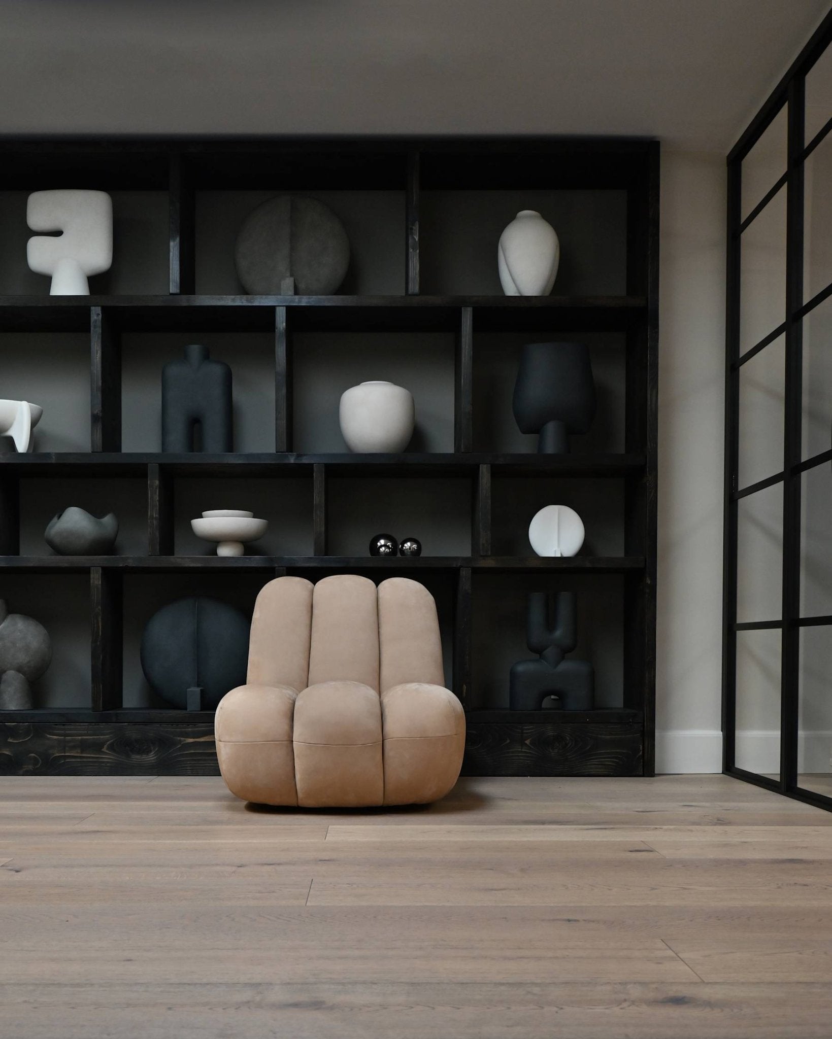 Toe Chair, Flat - Nubuck - Bellavé Studio