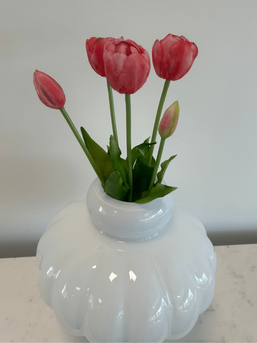 Tulips Dark Pink Bouquet 5 pcs - Bellavé Studio