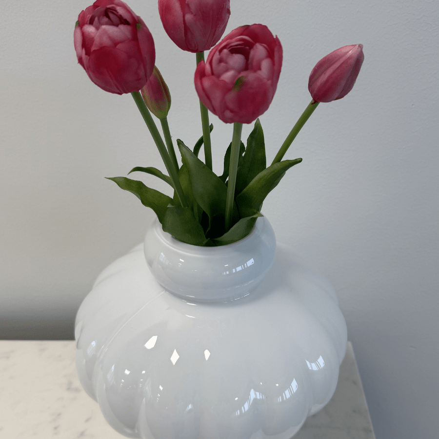 Tulips Dark Pink Bouquet 5 pcs - Bellavé Studio