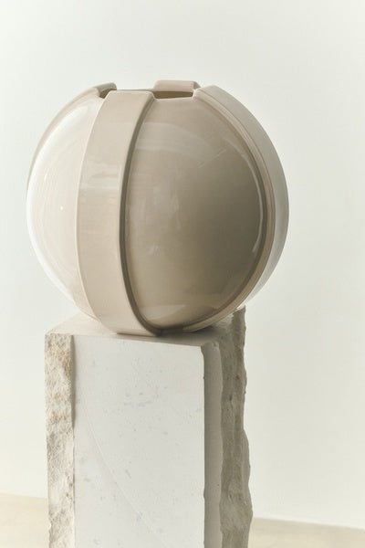 Vinci Vase 02 39cm Ivory - Bellavé Studio